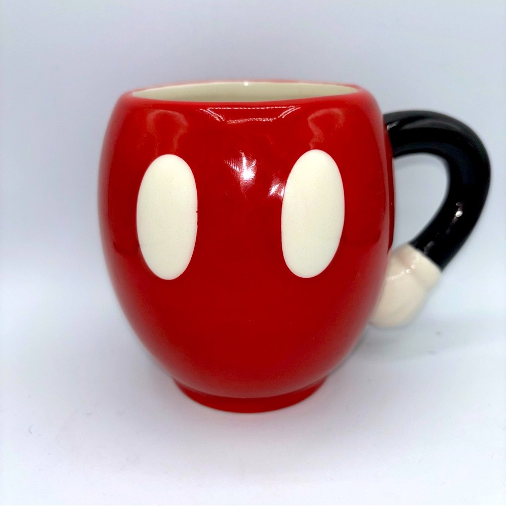Disney Zak! Mickey Mouse Red Pants Arm 15 Ounce Sculpted Ceramic Coffee Cup Mug